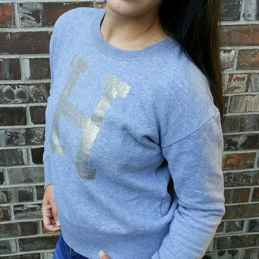 Tommy Hilfiger | Sweatshirt with gold H sz S